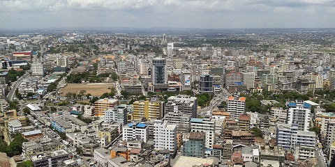 1-dags privat Dar Es Salaam bytur fra Moshi, Tanzania (2026 - 2027)