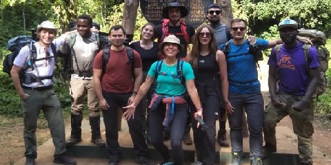 8-dagars grupp mellan Kilimanjaro-klättring via Lemosho Route med Kosovo Camp – från Moshi