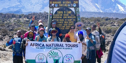 10 Days via Lemosho Route Group Luxury Climbing Tour