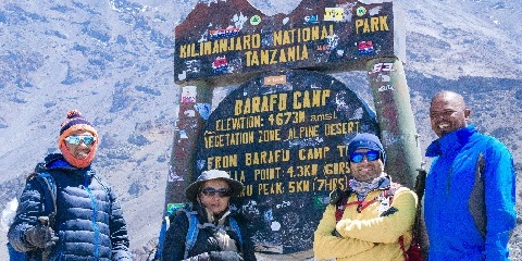 ටැන්සානියාවේ ඩාර් එස් සලාම් (2026 - 2027) සිට මැචමේ මාර්ගය හරහා දින 6 ක මධ්‍යම පරාසයක කිලිමන්ජාරෝ තරණය