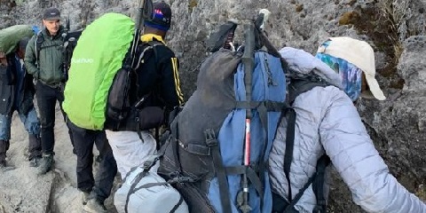 9 jours d'ascension de luxe en groupe au Kilimandjaro via la route Lemosho - depuis Zanzibar, Tanzanie (2026 - 2027)