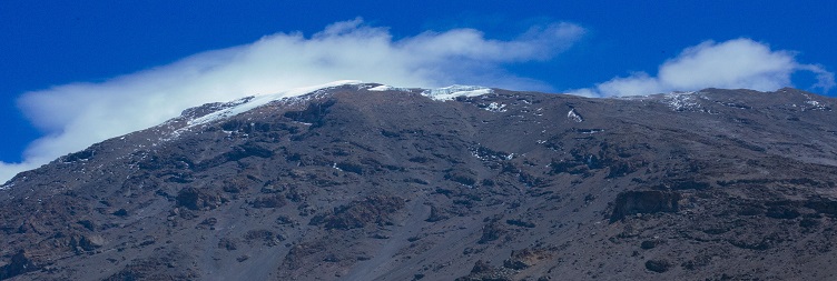 Karanga Camp (3995 m) to Barafu Camp (4,673 m)