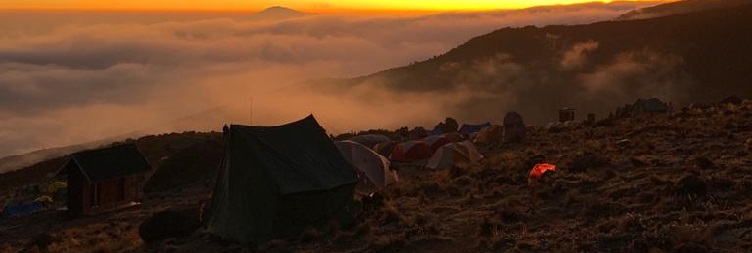 Shira II Camp (3,890 meters) to Barranco Camp 3940m