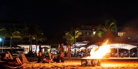 Nlegharị ndụ n'ụsọ osimiri Nungwi na abalị nke otu ụbọchị na Nungwi, Zanzibar (2026 - 2027)