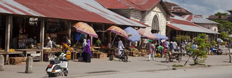 Екскурсія по ринку Дарджані