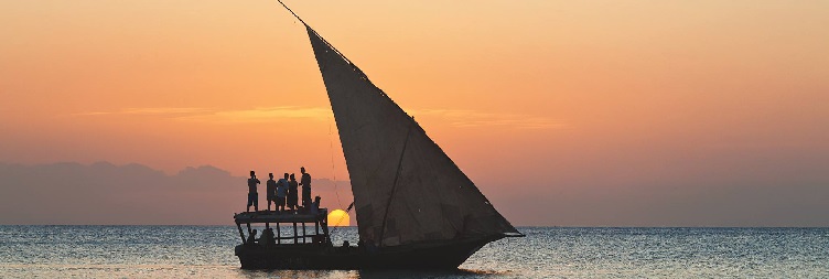 জাম্বিয়ানীত সূৰ্যাস্ত ধৌ পালতোলা ভ্ৰমণ