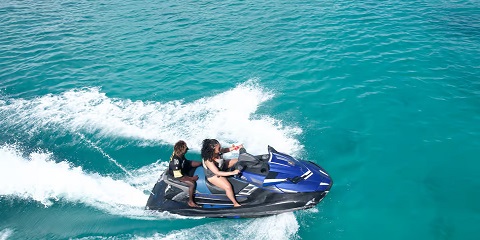 Irin-ajo Irin-ajo Jetski Aladani Idaji-ọjọ lati Michamvi ni Zanzibar (2026 - 2027)