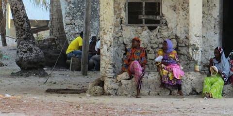Tour demi jounen an nan vilaj lokal yo ak santye lanati soti nan Paje nan Zanzibar (2026 - 2027)