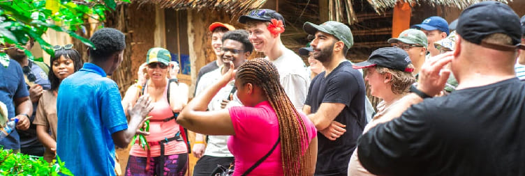 לאקאלע ווילידזש טור & נאַטור טריילז