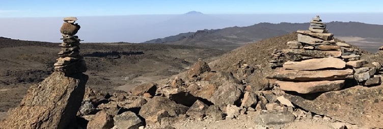 Shira 2 Camp (3,850 meters) to Moir Camp (4,200 meters) 