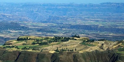 Viagem de um dia para visita privada ao Vale do Rift em Mto Wa Mbu, Tanzânia