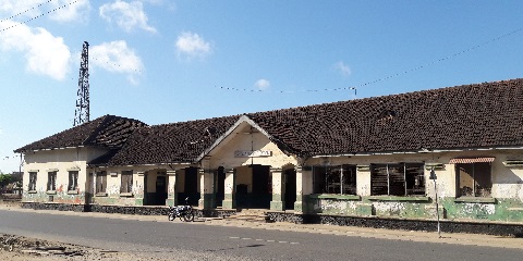 1 ڏينهن ناريل شراب جو تجربو تنزانيا ۾ دارالسلام کان تانگا ۾ (2026 - 2027)