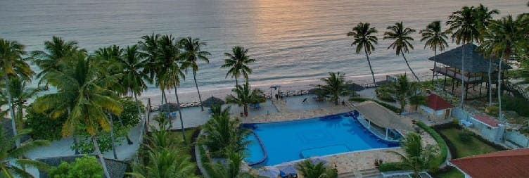 ウロア湾ツアー