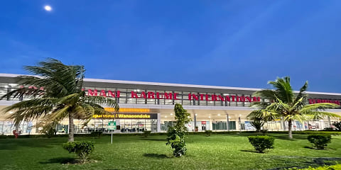 8 Days Private Mid-Range Safari and Holiday from Arusha Across Tanzania and Zanzibar