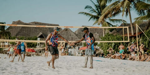 Cuairt Ball-volley agus Soccer Tràigh Prìobhaideach 1 latha ann an Kendwa, Zanzibar (2026 - 2027)