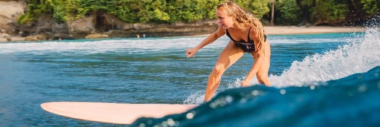 马特姆维的冲浪之旅