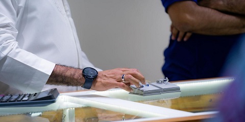 'জাঞ্জিবাৰ'ৰ চৱাকাৰ পৰা আধাদিনীয়া ব্যক্তিগত প্ৰথম তাঞ্জানাইট সংগ্ৰহালয় ভ্ৰমণ (২০২৬ - ২০২৭)